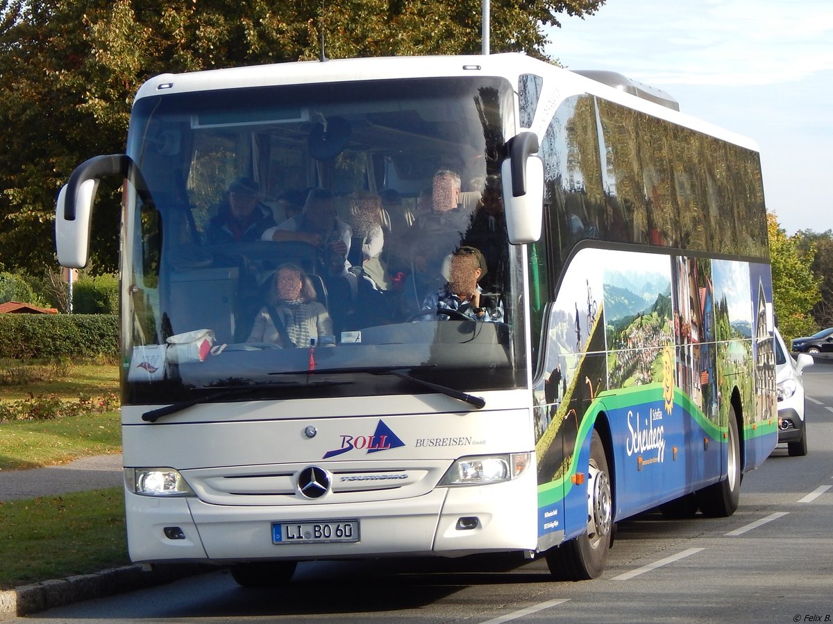 Mercedes Tourismo von Boll aus Deutschland in Sassnitz.
