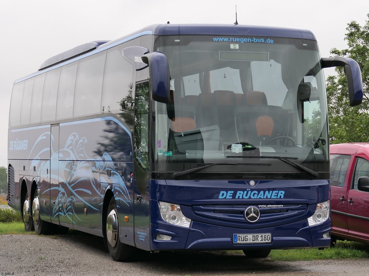 Mercedes Tourismo von De Rüganer aus Deutschland in Bergen.