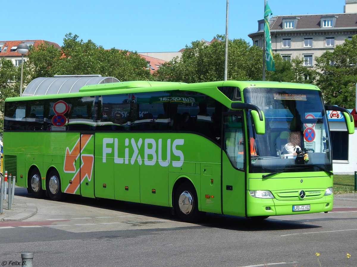 Mercedes Tourismo von Flixbus/Joost's aus Deutschland in Berlin.
