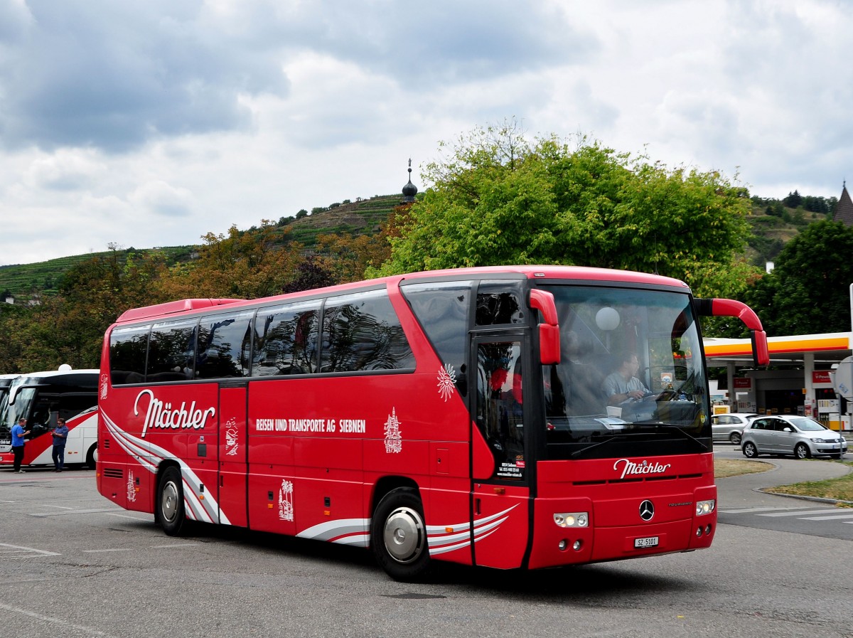 Mercedes Tourismo von M�chler aus der Schweiz in Krems gesehen.