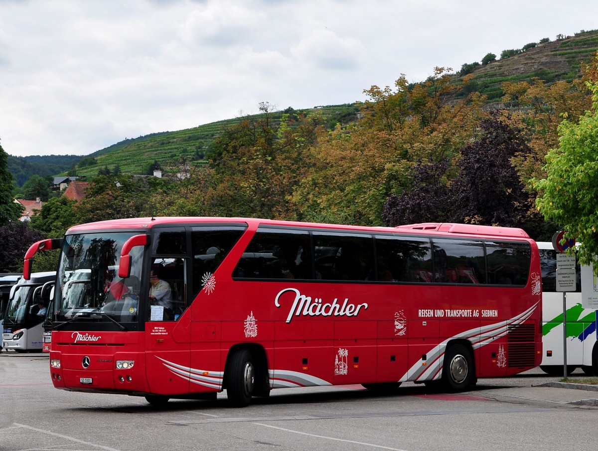 Mercedes Tourismo von M�chler aus der Schweiz in Krems gesehen.