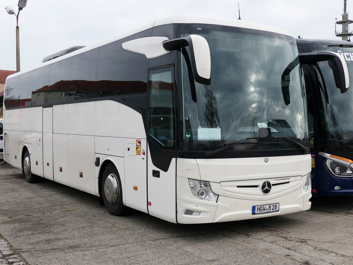 Mercedes Tourismo von Taxi Wedow aus Deutschland in Greifswald.