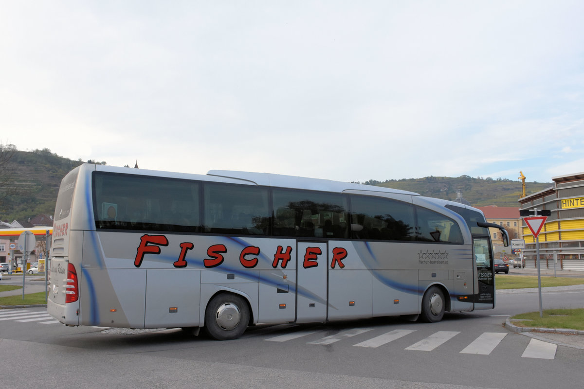Mercedes Travego von FISCHER Busreisen aus �sterreich in Krems.