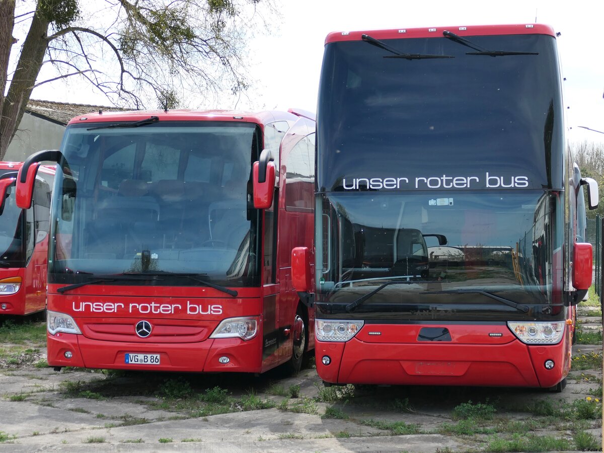 Mercedes Travego und Van Hool TX27 von URB aus Deutschland in Ueckermünde.