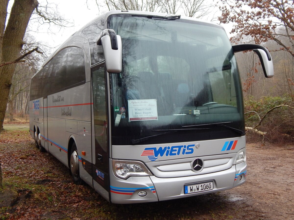Mercedes Travego von Wietis Reiseservice aus Deutschland in Binz.