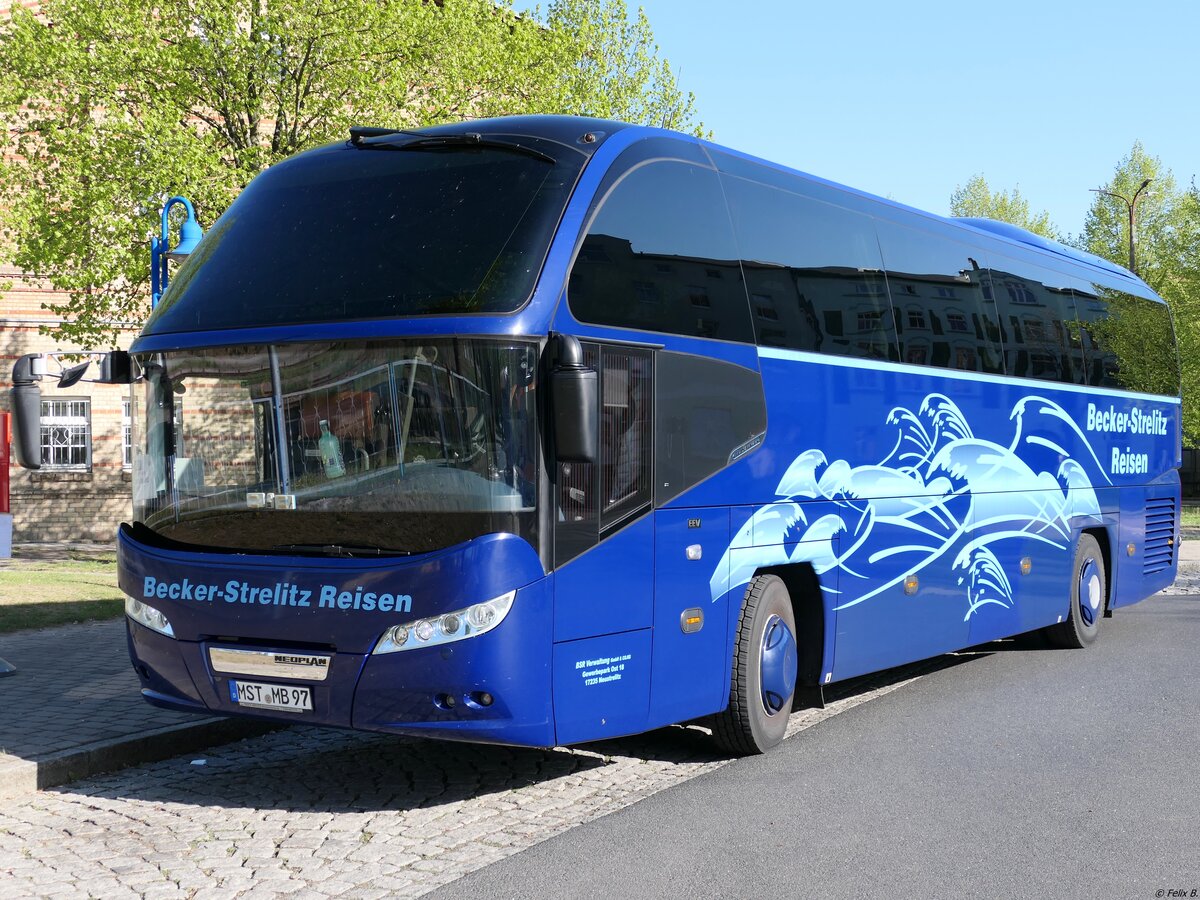 Neoplan Cityliner von Becker-Strelitz Reisen aus Deutschland in Demmin.