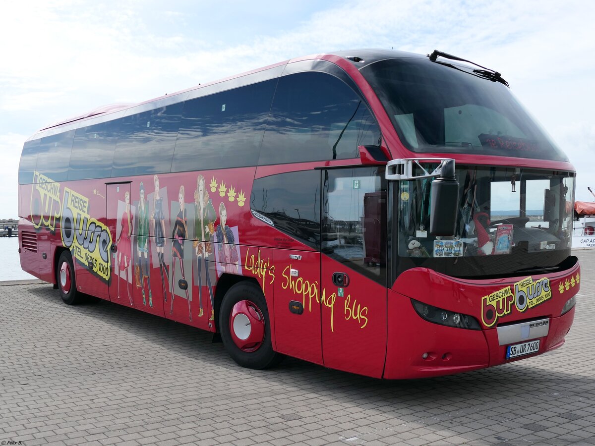 Neoplan Cityliner von Geschwister Bur Reisen aus Deutschland im Stadthafen Sassnitz. 