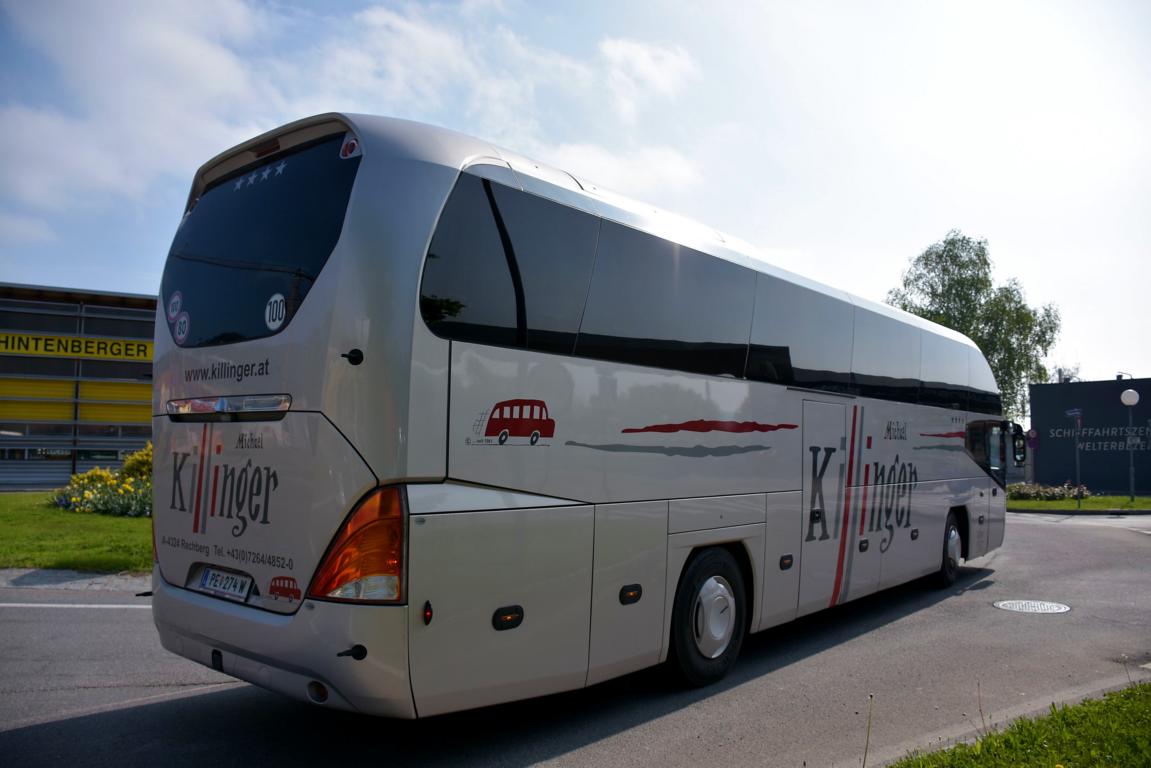 Neoplan Cityliner von Michael Killinger Reisen aus Ober�sterreich in Krems.