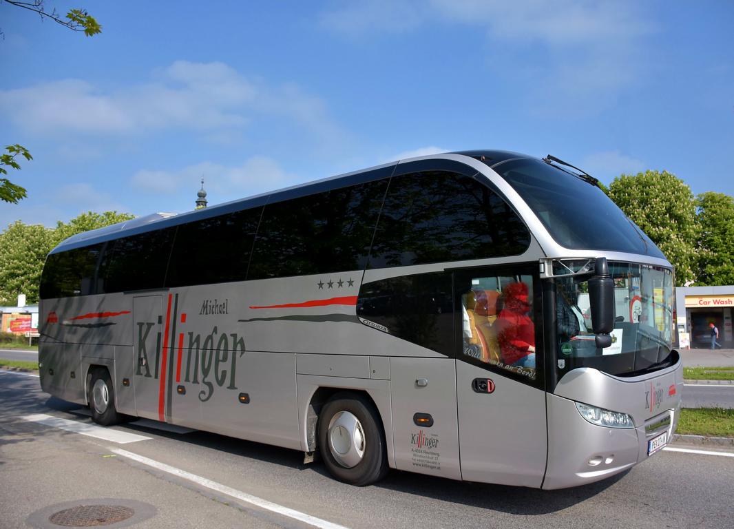 Neoplan Cityliner von Michael Killinger Reisen aus Ober�sterreich in Krems.