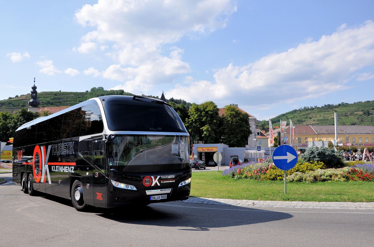 NEOPLAN CITYLINER von OK Touristik KLEINHENZ / BRD im August 2013 in Krems unterwegs.
