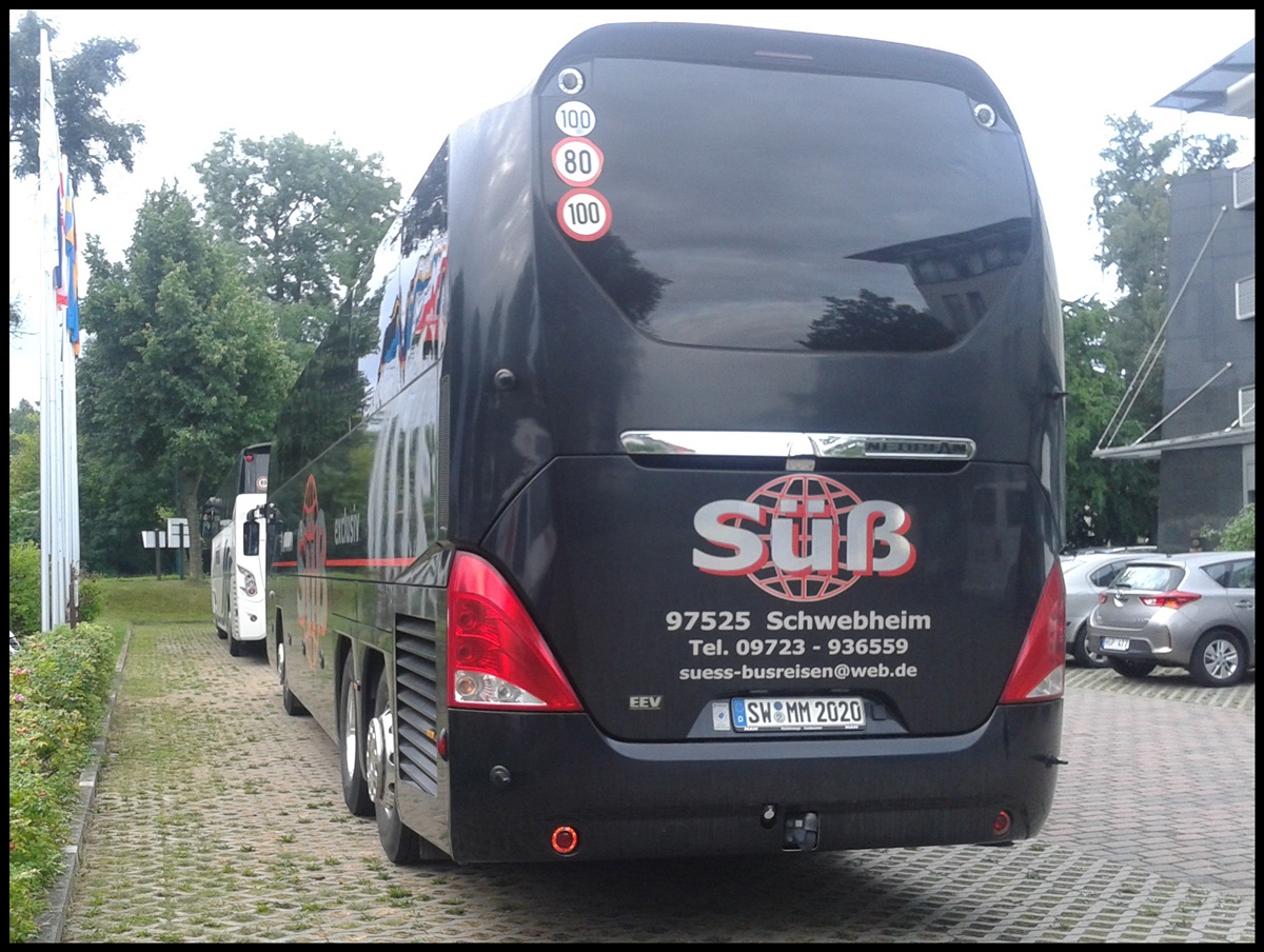 Neoplan Cityliner von S�� aus Deutschland in Bergen. 