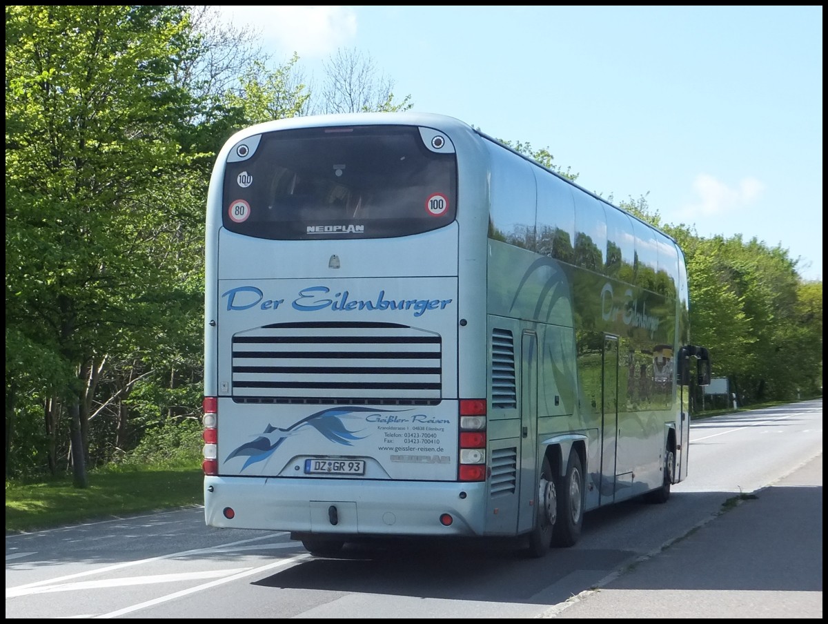 Neoplan Skyliner von Gei�ler Reisen aus Deutschland in Sassnitz.