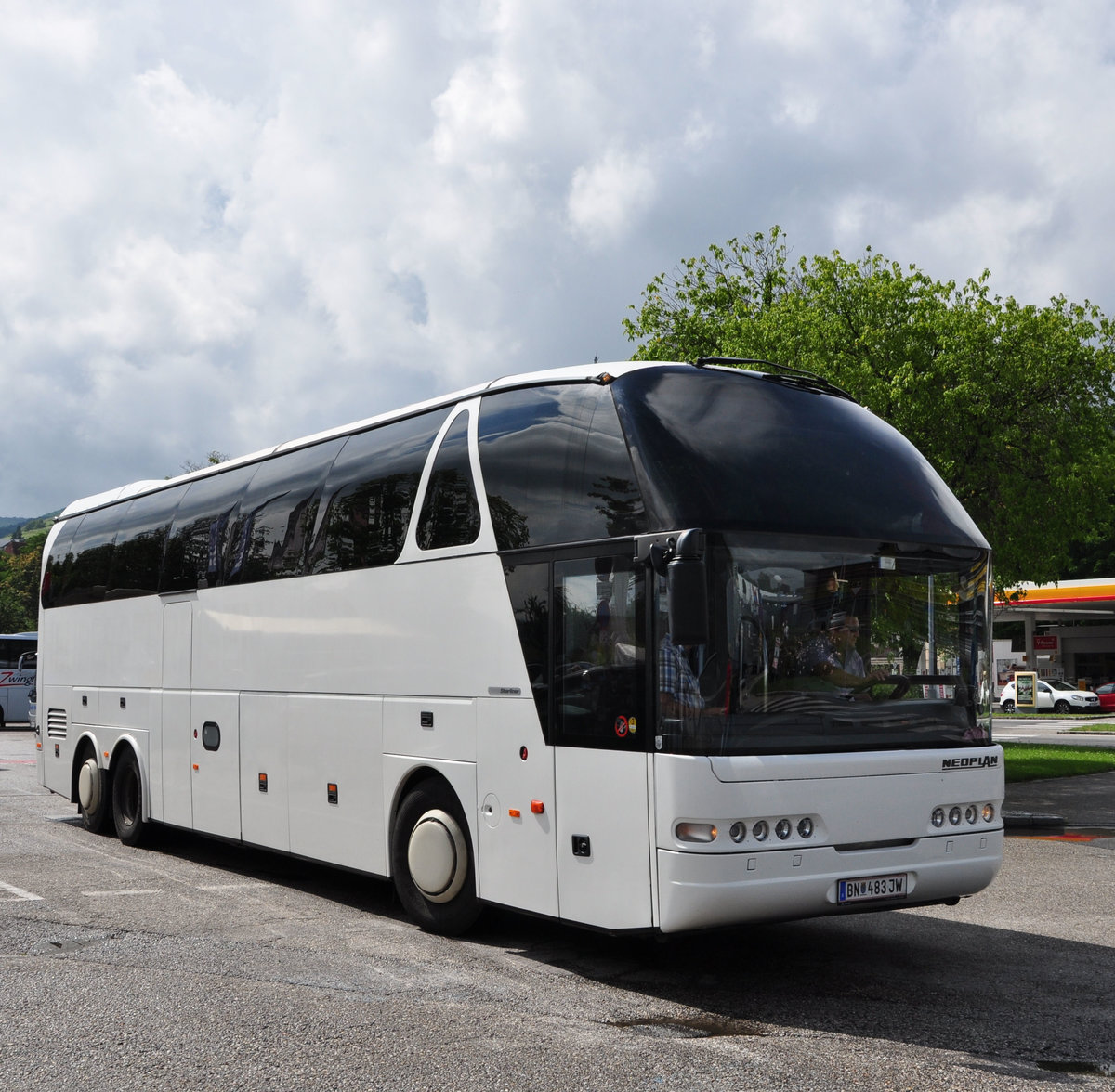 Neoplan Starliner aus �sterreich in Krems gesehen.