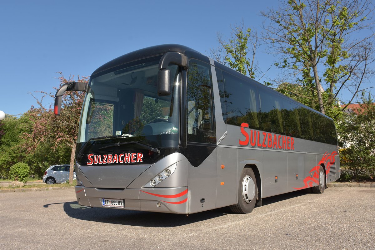 Neoplan Trendliner von Sulzbacher Reisen aus �sterreich 05/2018 in Krems.