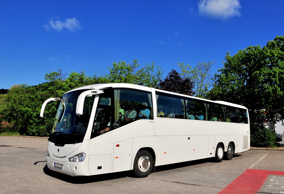 Scania Irizar aus Nieder�sterreich im Mai 2014 in Krems gesehen.