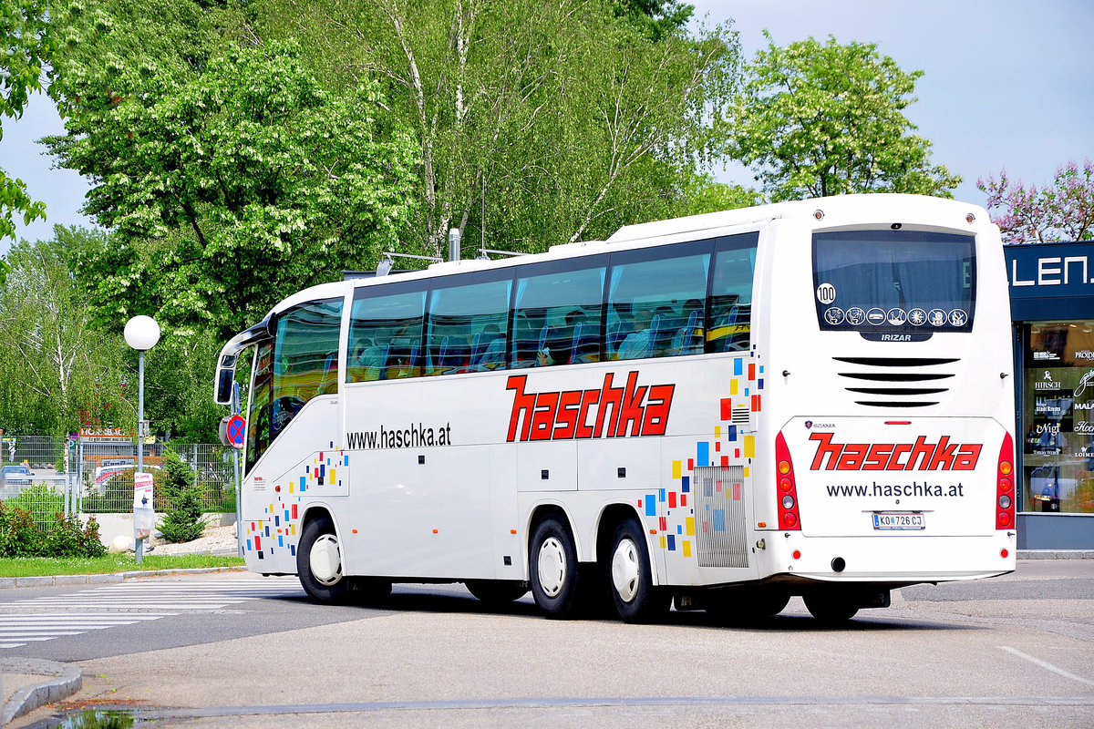 Scania Irizar von Autobus Haschka aus Nieder�sterreich in Krems gesehen.