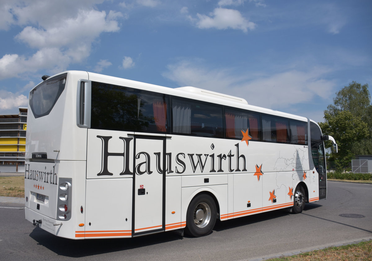 Scania OmniExpress von Hauswirth Reisen aus �sterreich 2017 in Krems.