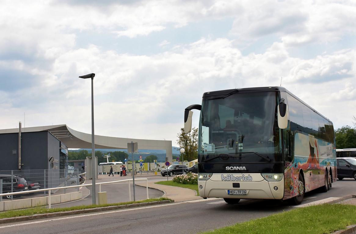 Scania TX von K�berich Reisen aus DE 2018 in Krems gesehen.