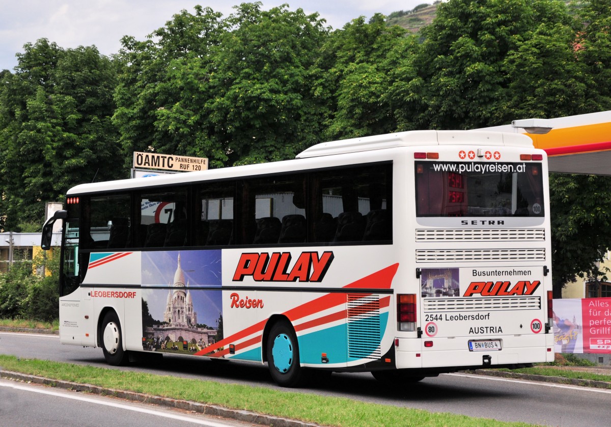 Setra 300er Serie von Pulay Reisen aus Nieder�sterreich am 5.Juli 2014 in Krems.