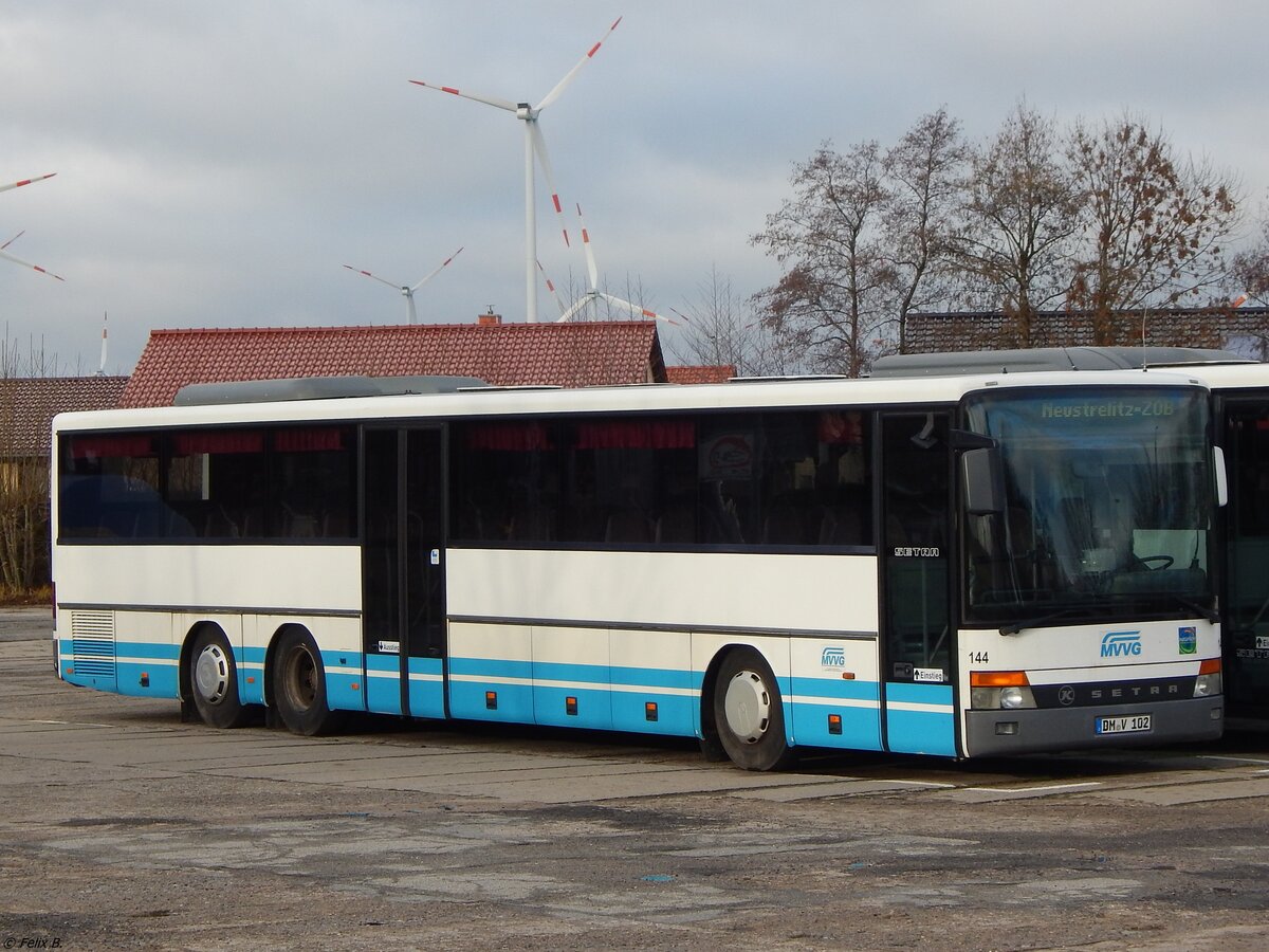 Setra 319 UL der MVVG in Altentreptow.