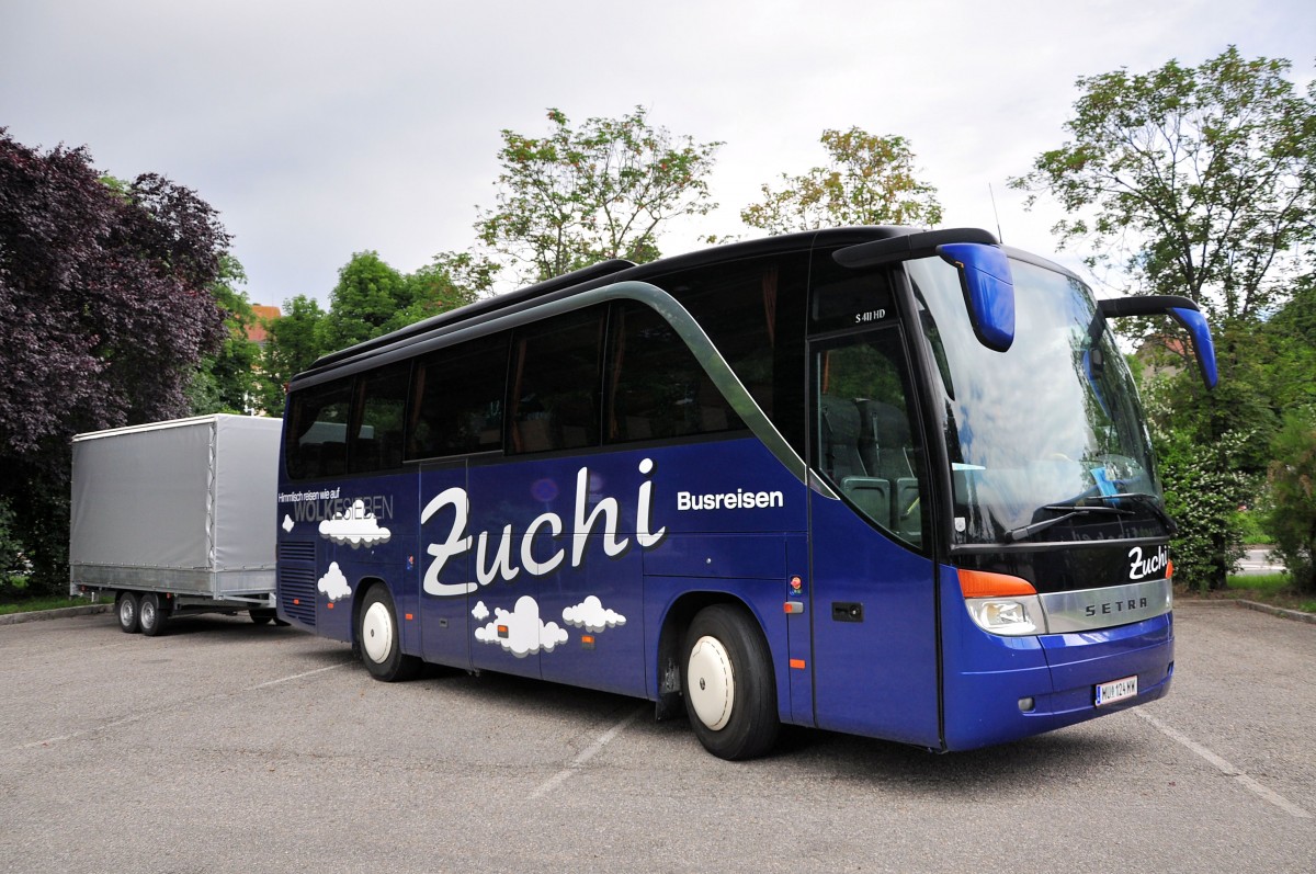 Setra 411 HD mit Radanh�nger von Zuchi Reisen aus �sterreich am 31.Mai 2014 in Krems.