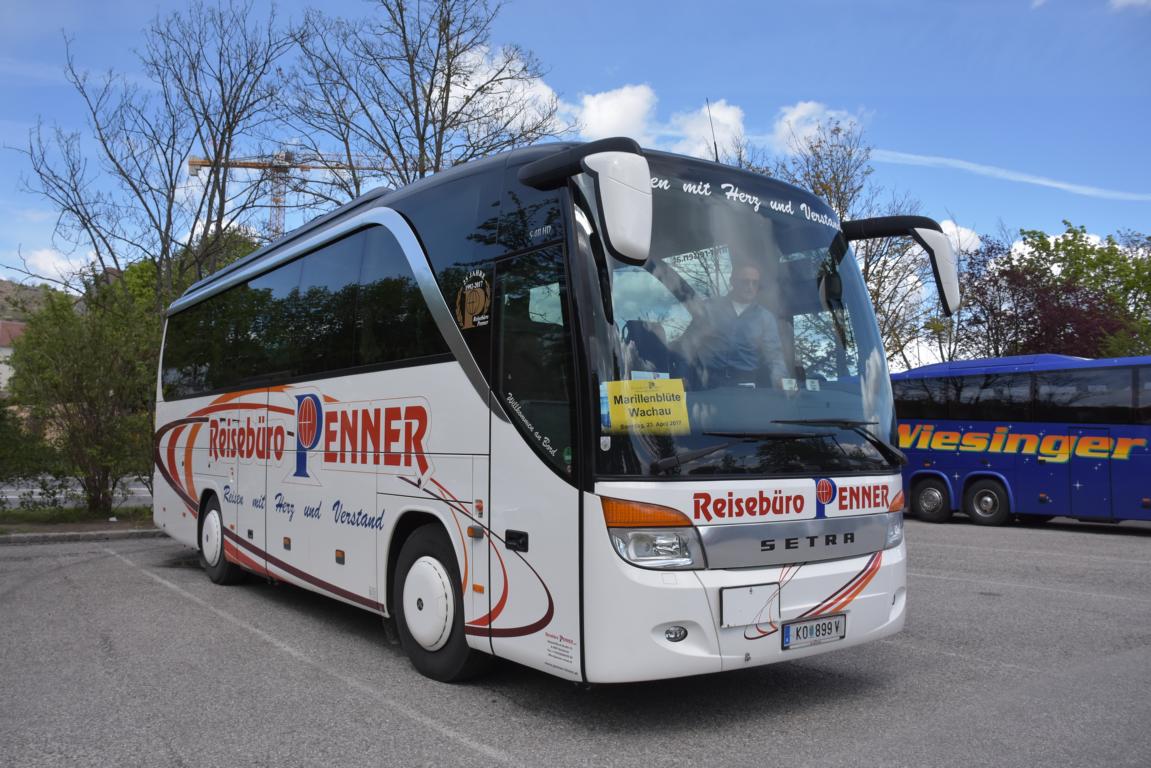 Setra 411 HD vom Reiseb�ro Penner aus �sterreich in Krems.