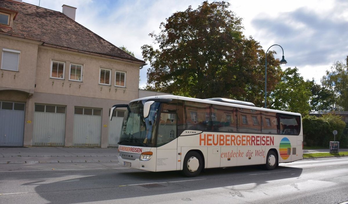 Setra 412 UL von HEUBERGERREISEN aus �sterreich 10/2017 in Krems.