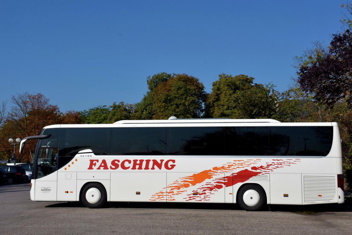 Setra 415 GT-HD von Fasching Reisen aus �sterreich 09/2017 in Krems.