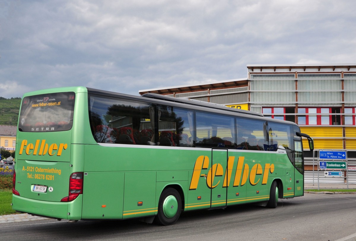 Setra 415 GT-HD von Felber Reisen aus �sterreich am 29.August 2014 in Krems gesehen.