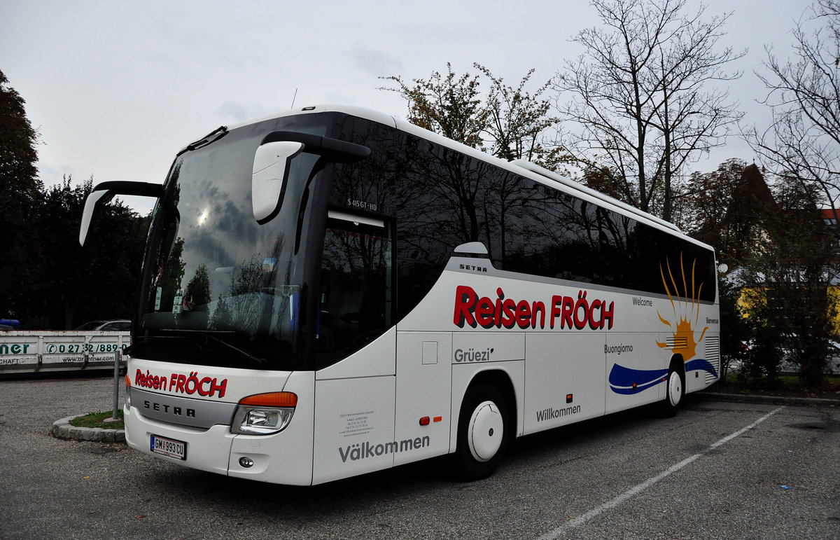 Setra 415 GT-HD von Fr�ch Reisen aus �sterreich in Krems gesehen.