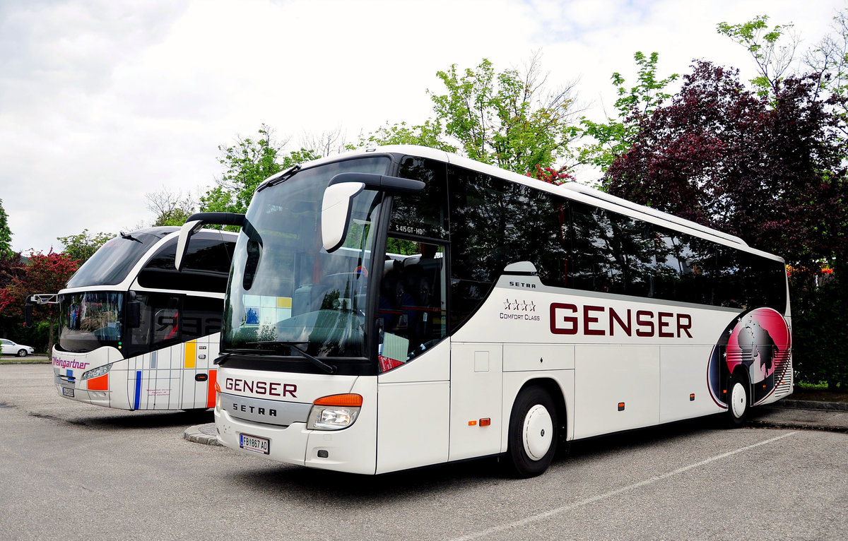 Setra 415 GT-HD von Genser Reisen aus �sterreich in Krems gesehen.