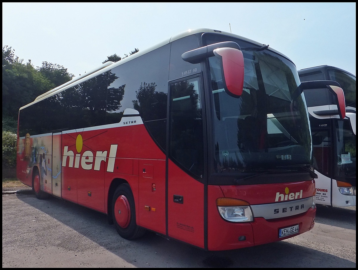 Setra 415 GT-HD von Hierl aus Deutschland in Binz.