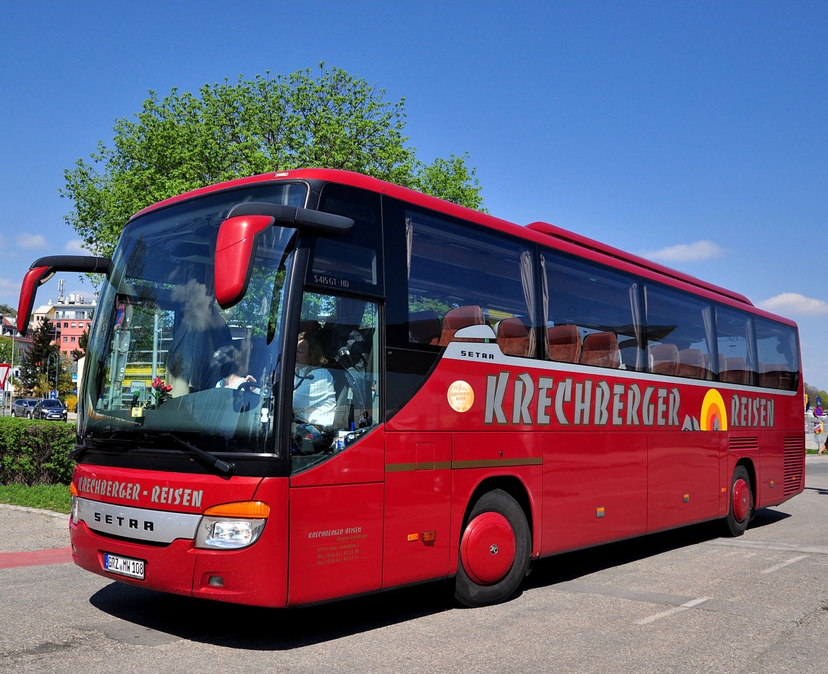 Setra 415 GT-HD von Krechberger Reisen aus �sterreich im April 2015 in Krems.