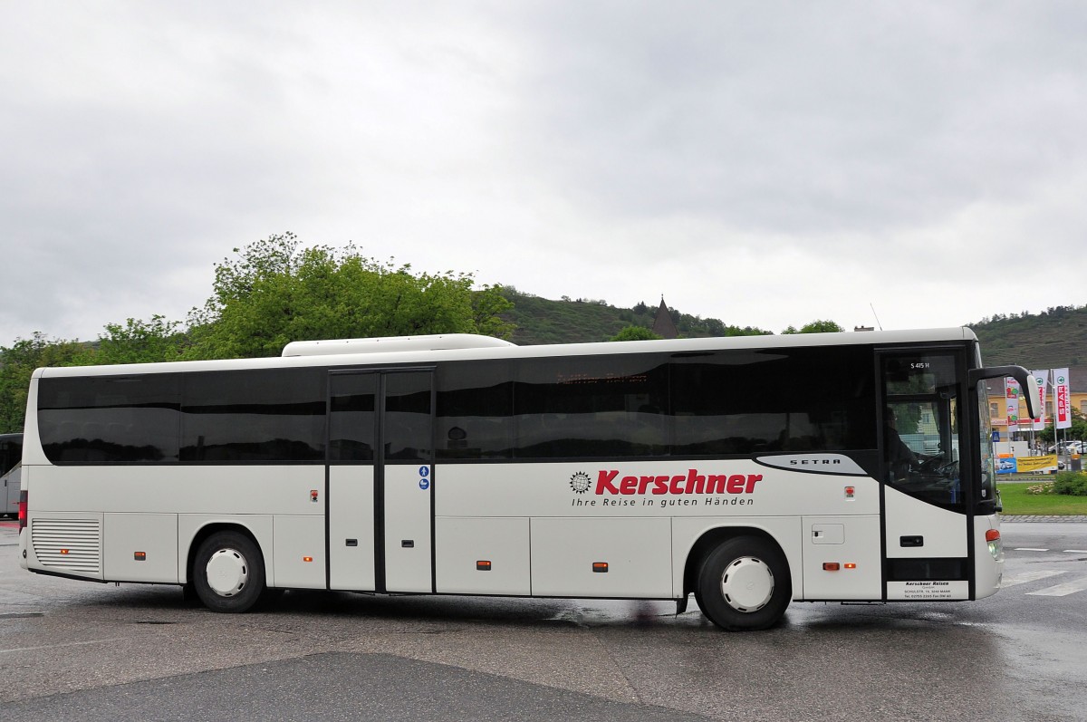 Setra 415 H von Kerschner Reisen aus �sterreich am 17.Mai 2014 in Krems unterwegs.