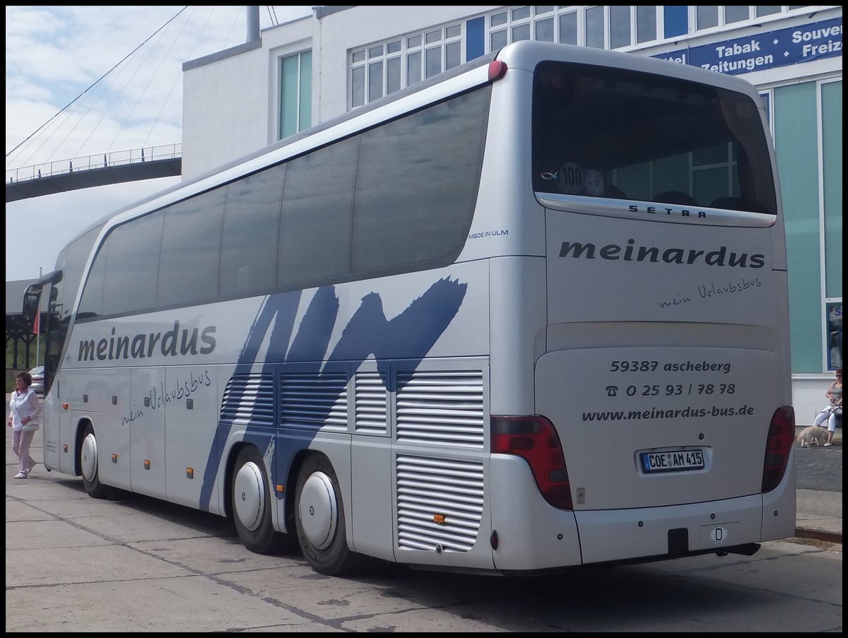 Setra 415 HDH von Meinardus aus Deutschland (ex Vokuhl) im Stadthafen Sassnitz.