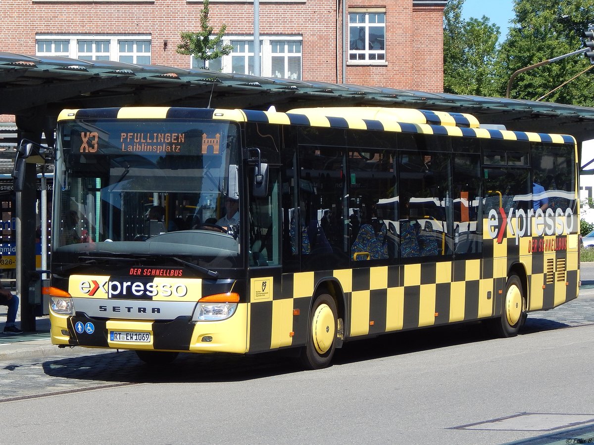 Setra 415 LE Business der Reutlinger Stadtverkehrsgesellschaft in Reutlingen.