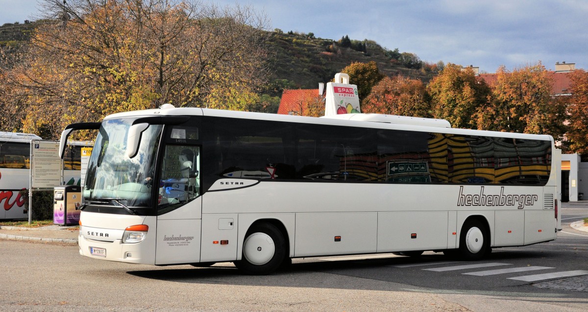 Setra 415 UL von Hechenberger aus �sterreich im Herbst 2013 in Krems gesehen.
