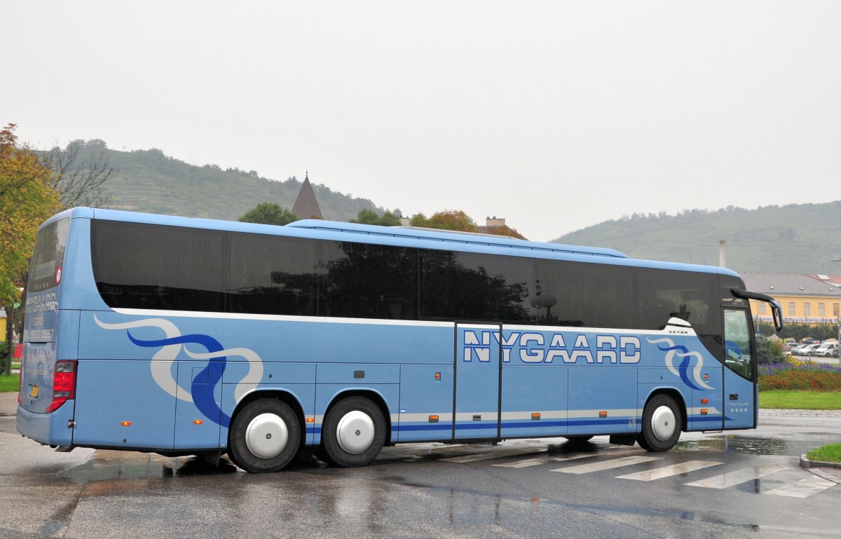 Setra 416 GT-HD von Nygaard aus D�nemark am 11.9.2014 in Krems gesehen.