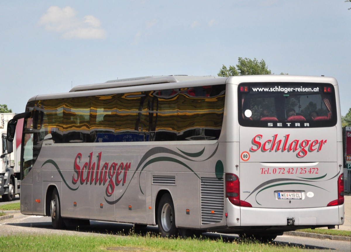 Setra 416 GT-HD von Schlager Reisen aus �sterreich im Mai 2015 in Krems.