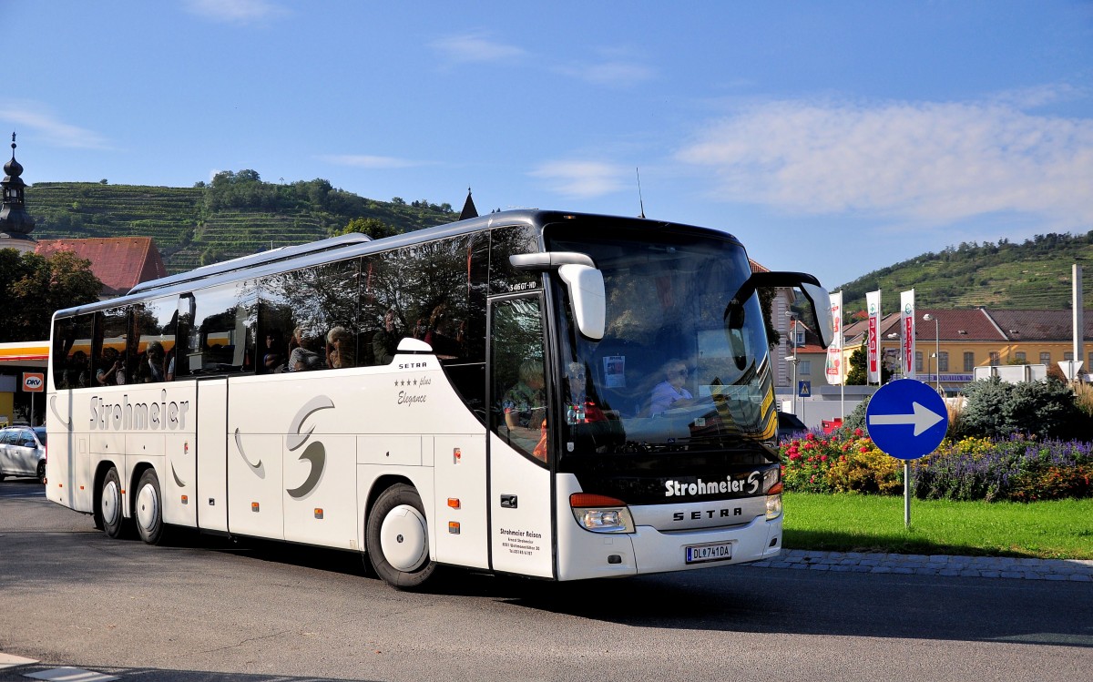 Setra 416 GT-HD von Strohmeier Reisen aus �sterreich am 18.9.2014 in Krems gesehen.