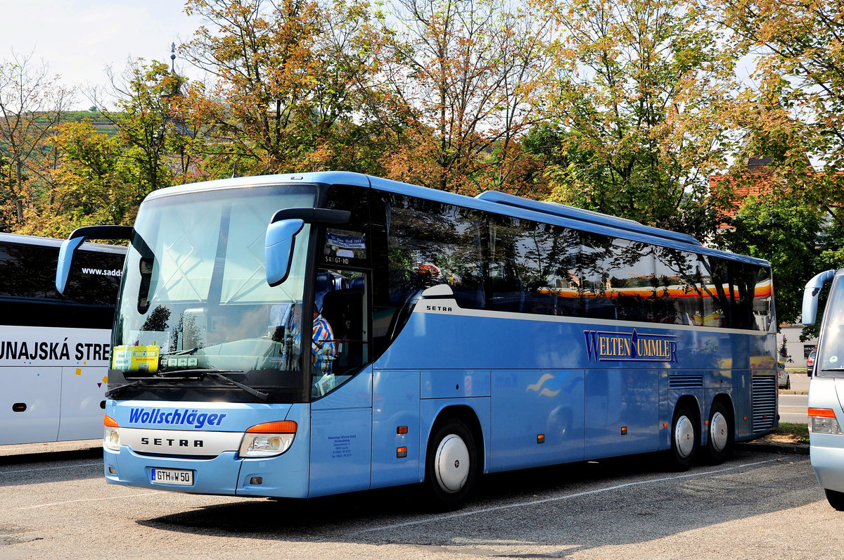 Setra 416 GT-HD von Wollschl�ger Reisen aus der BRD in Krems.