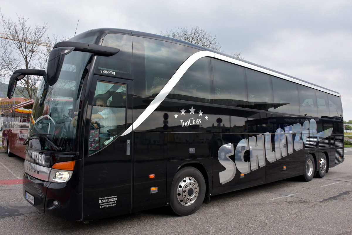 Setra 416 HDH von Schlatzer Reisen aus �sterreich 09/2017 in Krems.