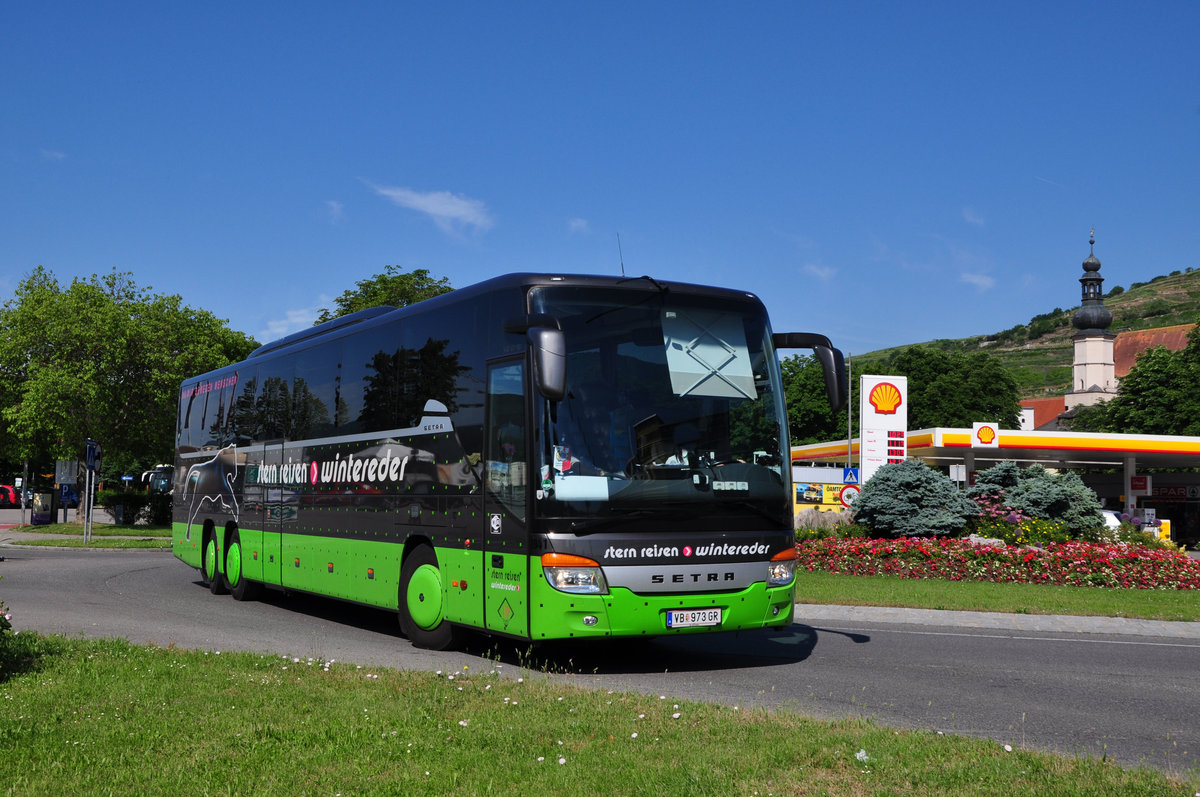 Setra 417 GT- HD von Stern Reisen Wintereder aus �sterreich in Krems gesehen.