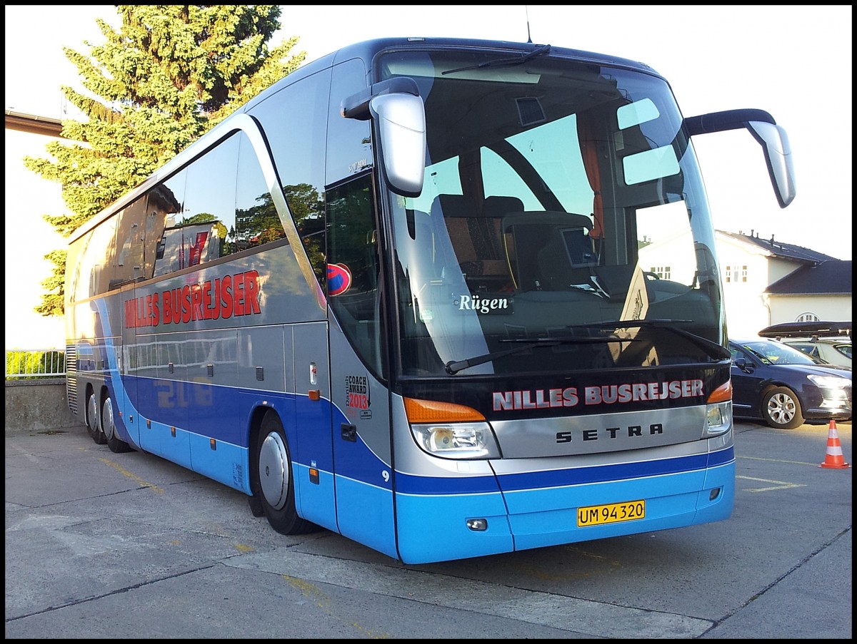 Setra 417 von HDH Nilles aus D�nemark in Sassnitz.
