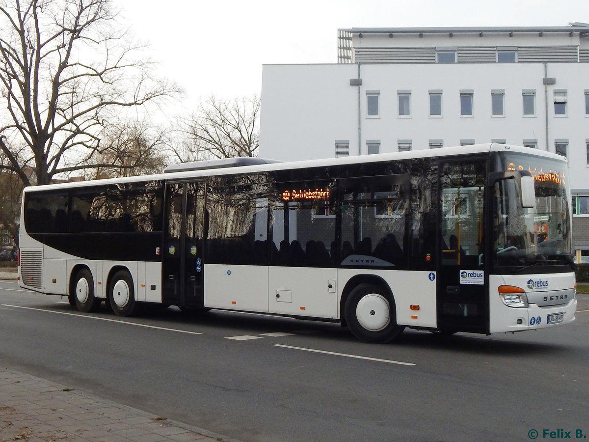 Setra 418 LE Business von Regionalbus Rostock in G�strow. 