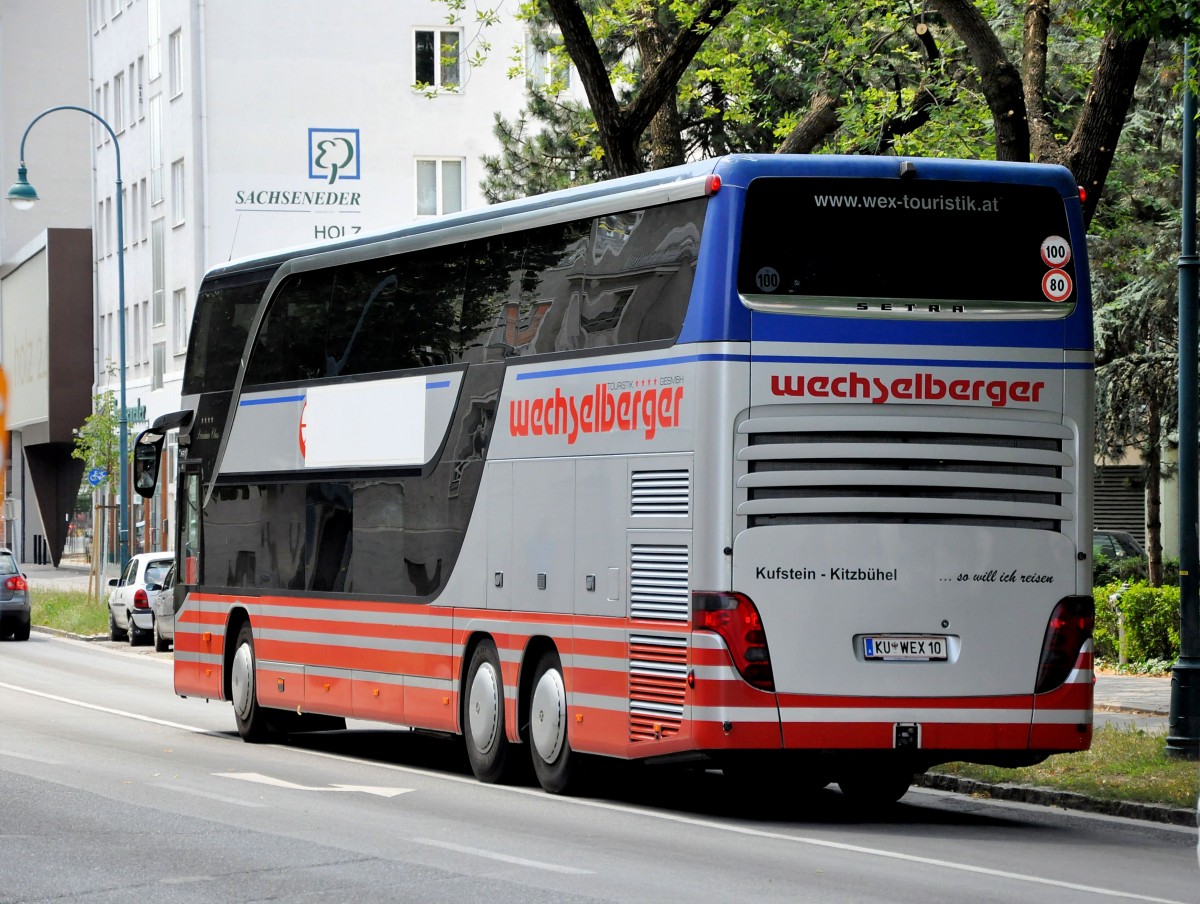 SETRA 431 DT von WECHSELBERGER Reisen / �sterreich im Juli 2013 in Krems unterwegs.
