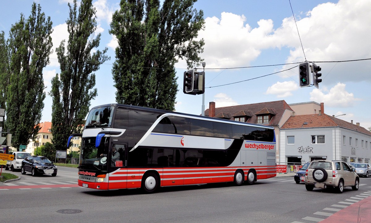 SETRA 431 DT von WECHSELBERGER Reisen / �sterreich im Juli 2013 in Krems unterwegs.