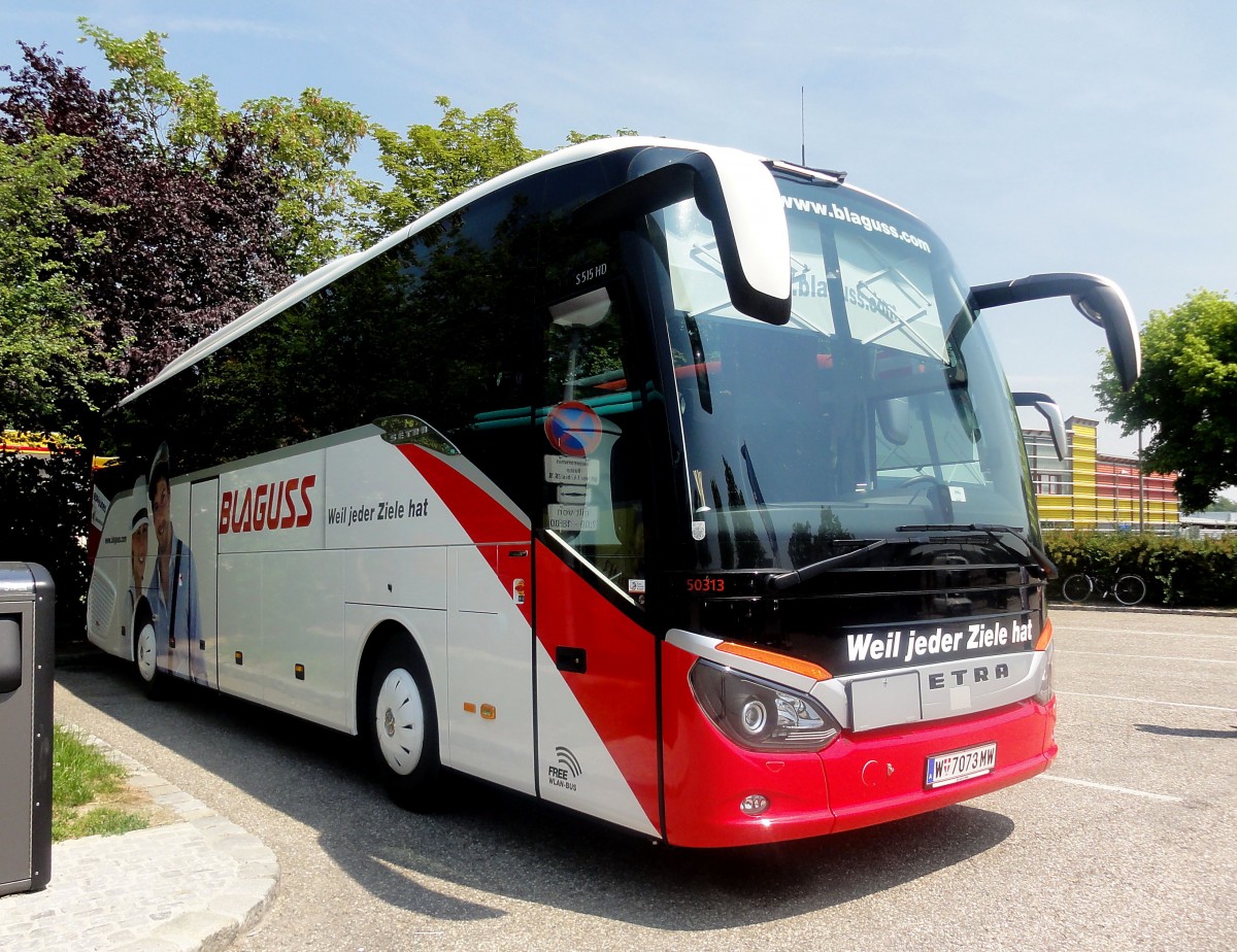 SETRA 515 HD von BLAGUSS Reisen / �sterreich am 19.6.2013 in Krems an der Donau.