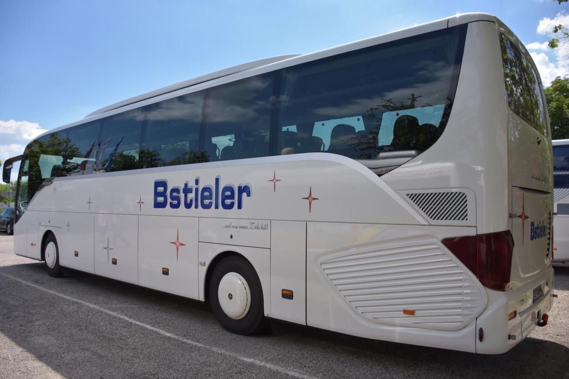 Setra 515 HD von Bstieler Reisen aus �sterreich in Krems.