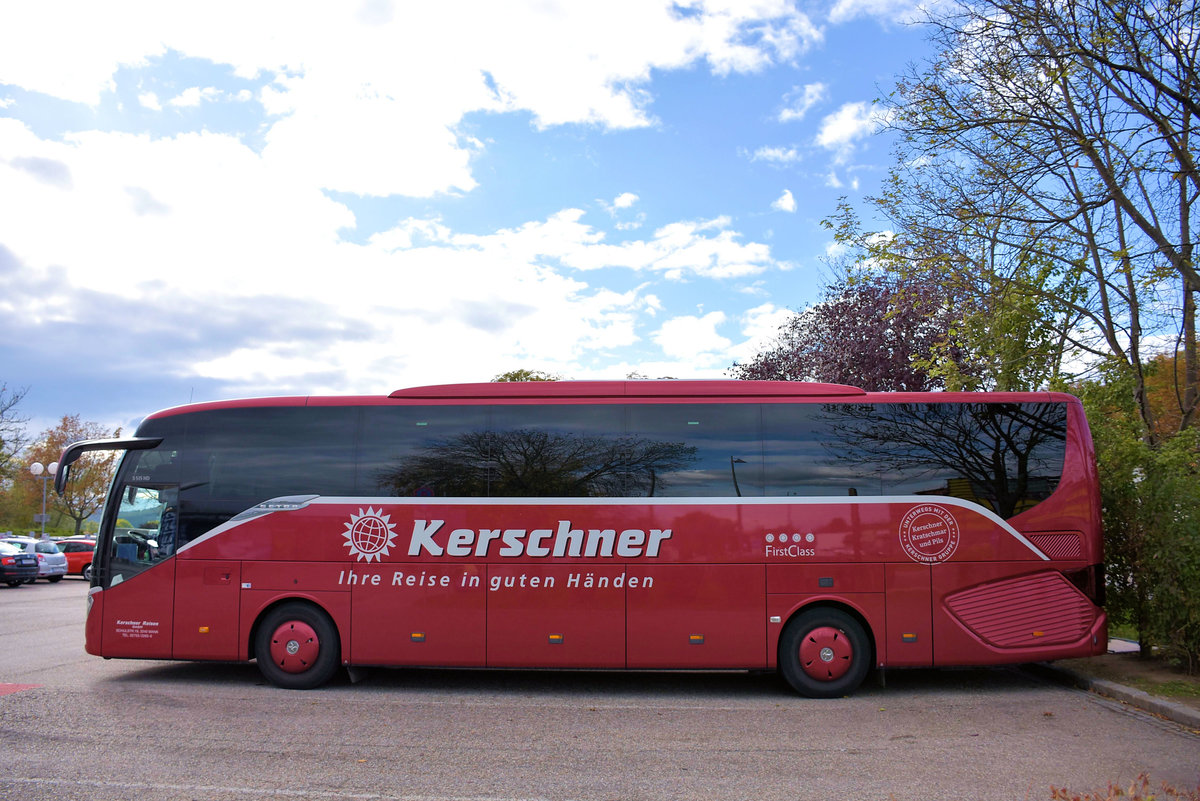 Setra 515 HD von Kerschner Reisen aus �sterreich 10/2017 in Krems.
